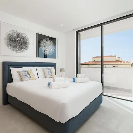 Delightful Two Bed, 5 Stars Apartment, By Ideal Homes Apartamento *
